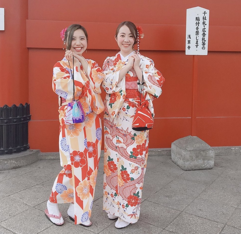 Tokyo Asakusa Hanaka Kimono Rental + Hair Set