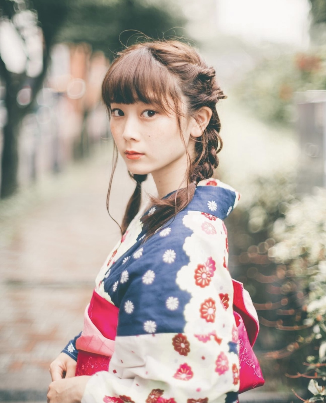 Tokyo Asakusa Hanaka Kimono Rental + Hair Set -Rakuten Travel Experiences
