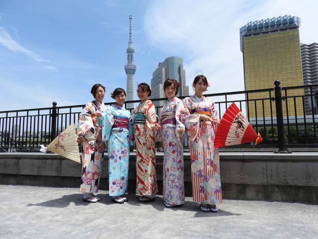 【2024/12/31参加分まで】東京・浅草 華雅 ヘアセット付き着物レンタル