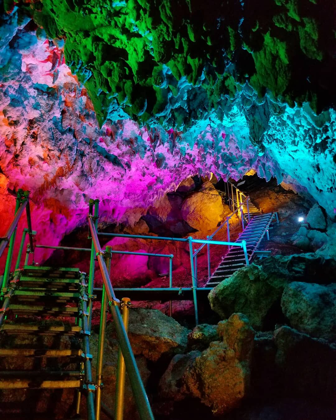 沖縄県 うるま市 CAVE OKINAWA  入場チケット