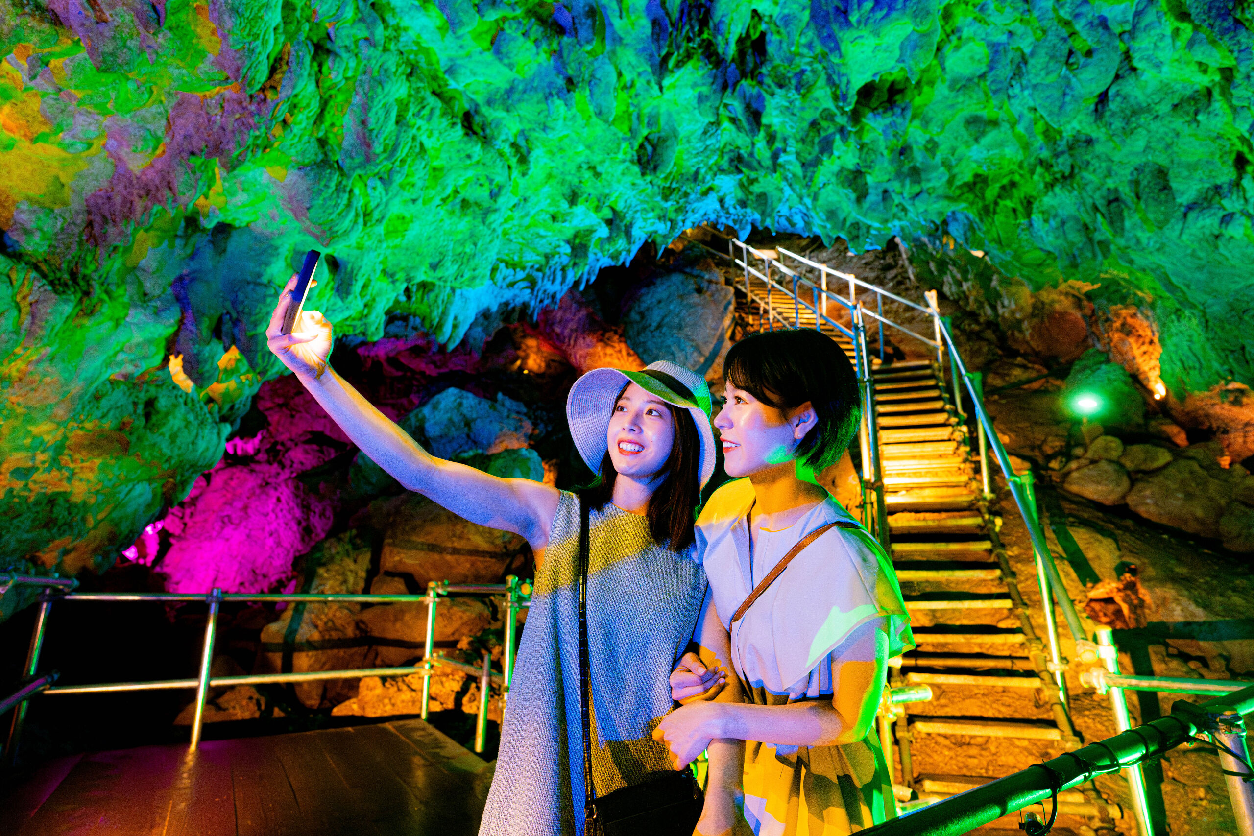 沖縄県 うるま市 CAVE OKINAWA  入場チケット