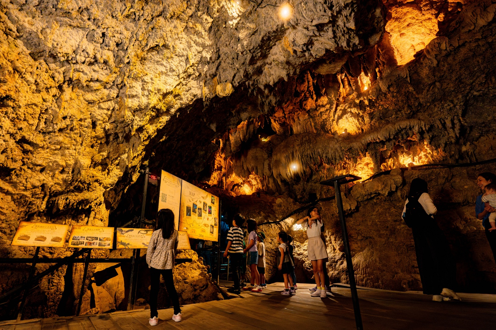 沖縄県 うるま市 CAVE OKINAWA  入場チケット