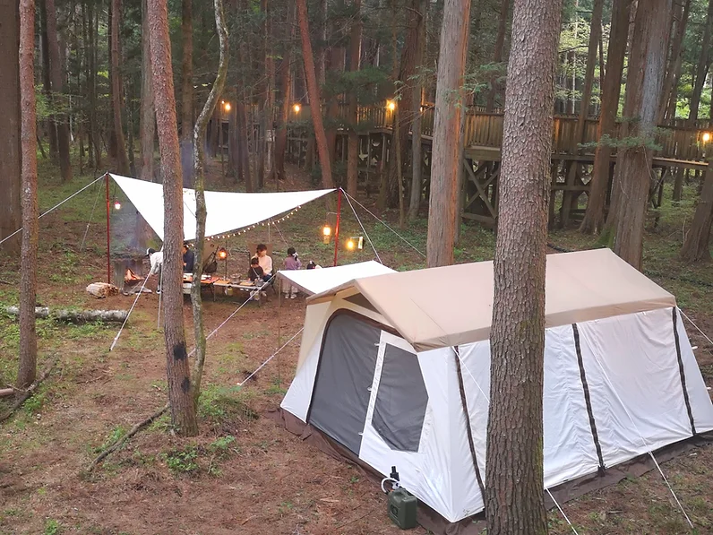 Covered BBQ or Forest Bathing & Sauna Tent Experience at “Mori to Mizuumi no Rakuen” in Yamanashi