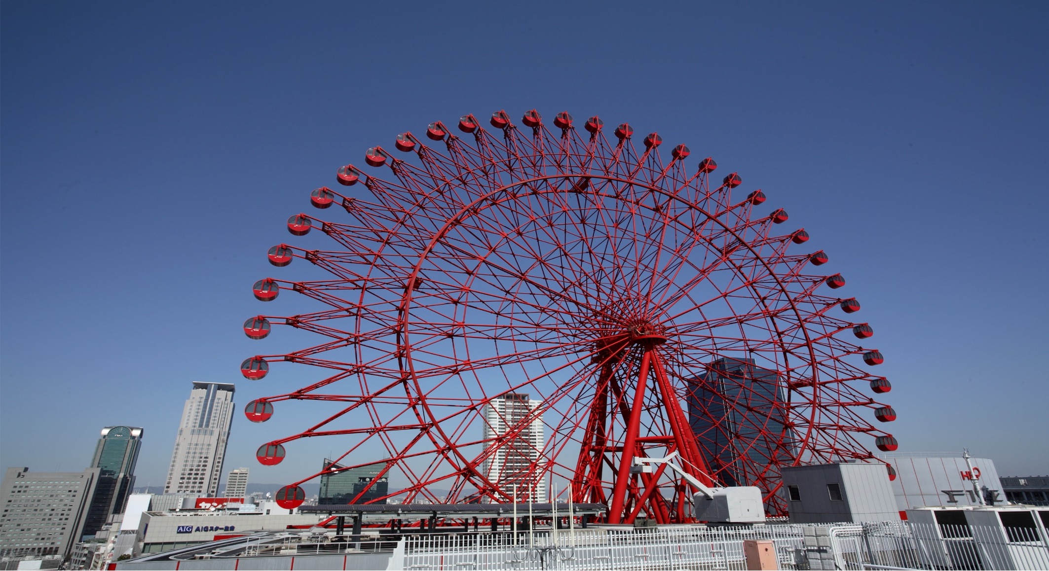Rating the best Ferris wheels in Osaka