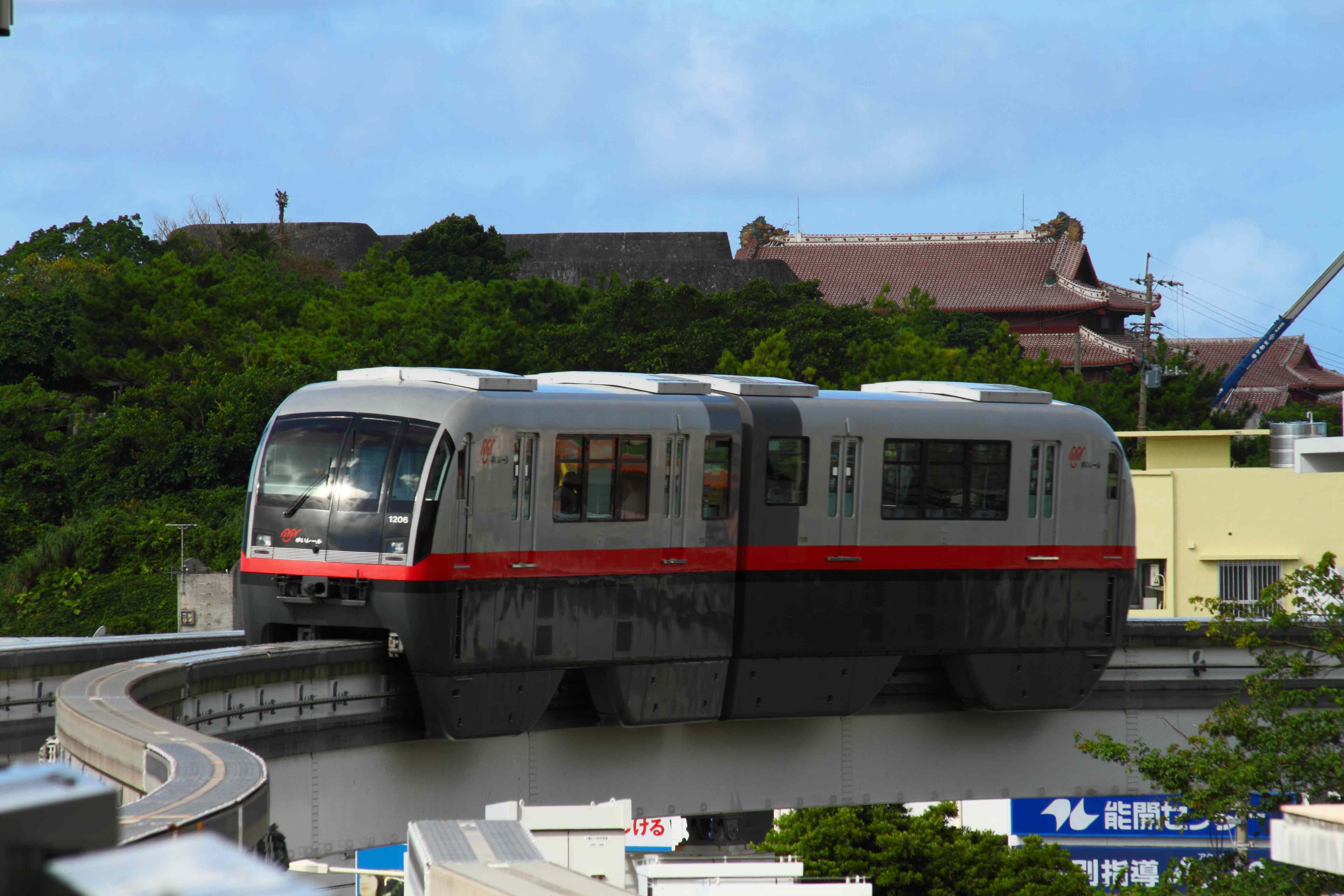 OKINAWA 1-Day Pass *Okinawa Monorail + Tokyo Bus